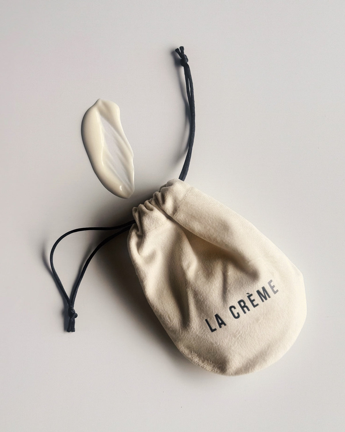 LÀ CRÈME – Creme Hidratante Reparador para Mãos 60g