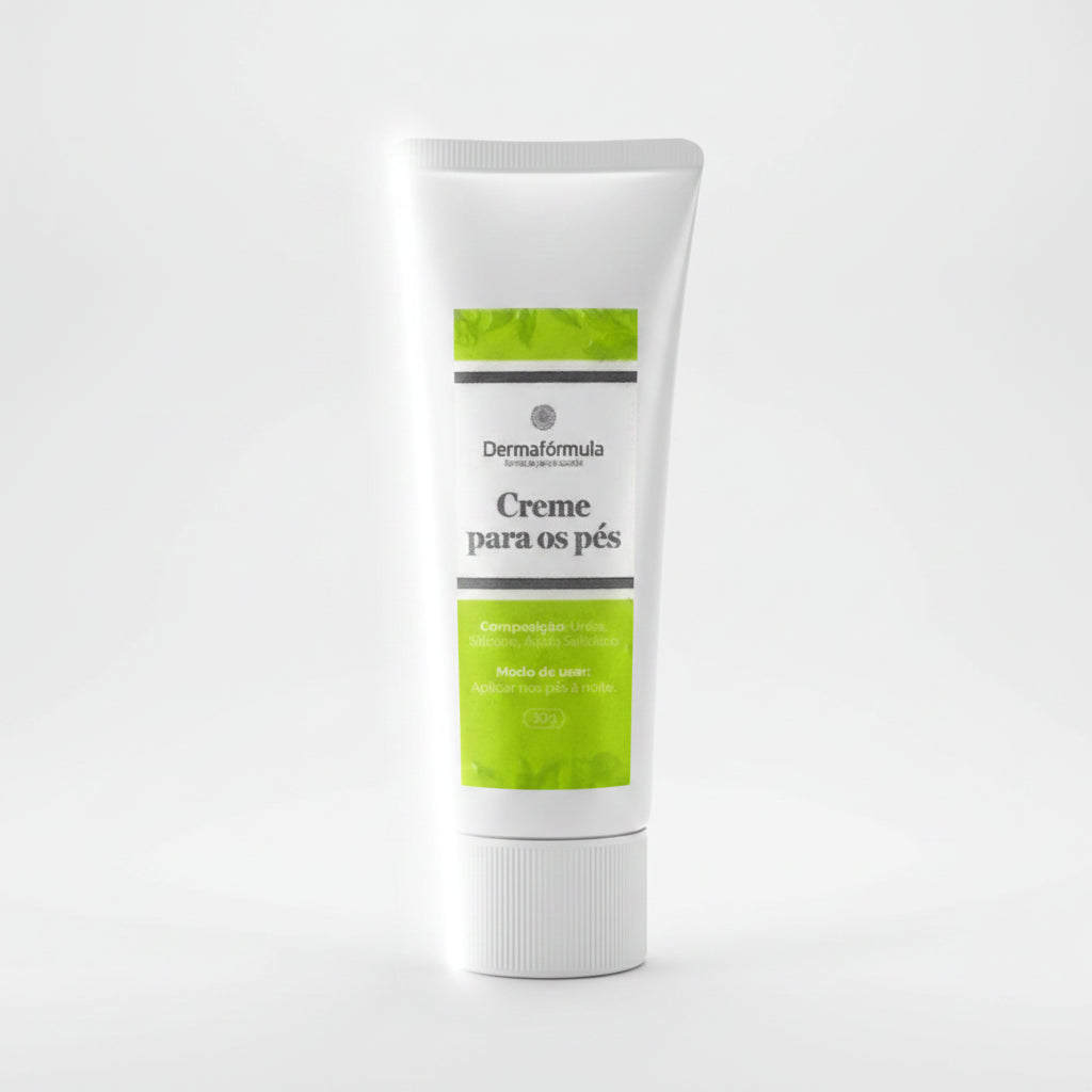 Dermafórmula — Derma Pés 30g — ✅ Auxilia na renovação celular e na melhora da textura cutânea — Saúde sob medida. Bem-estar autoral. — fundo branco